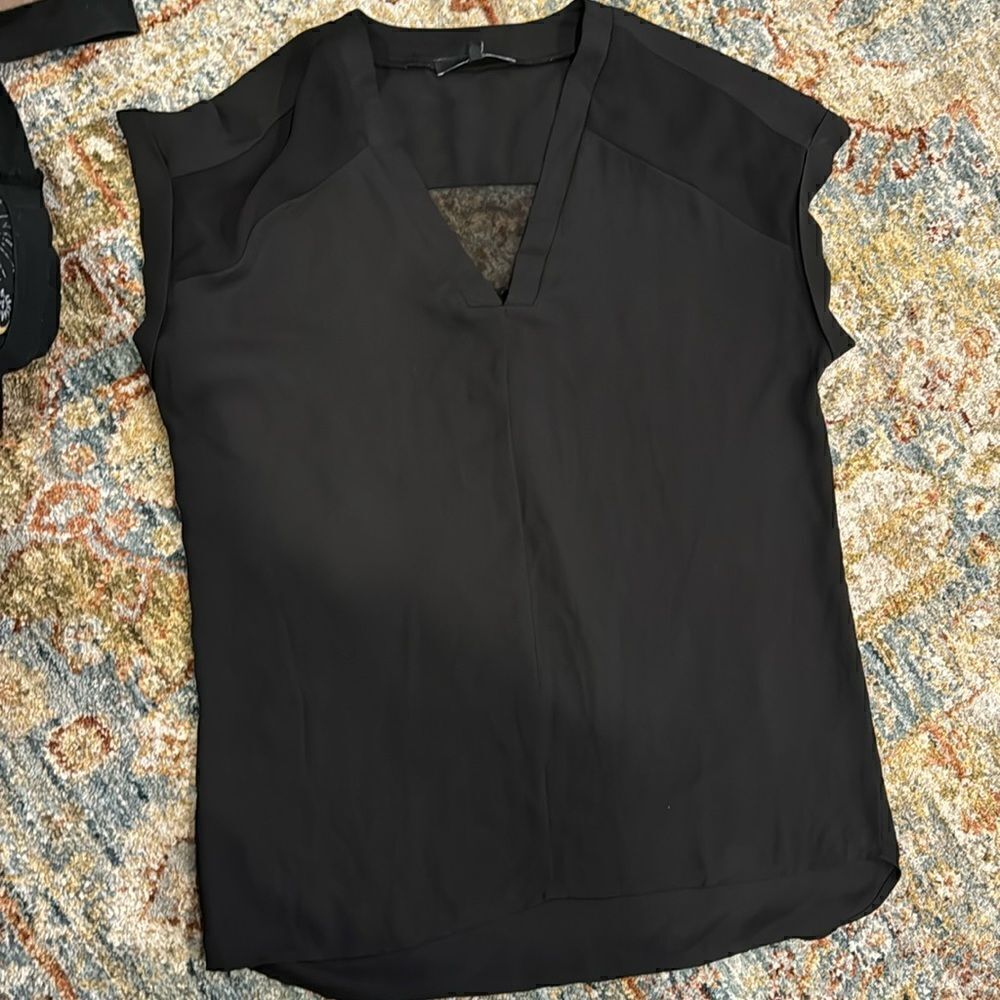 Ro & De black short sleeve blouse